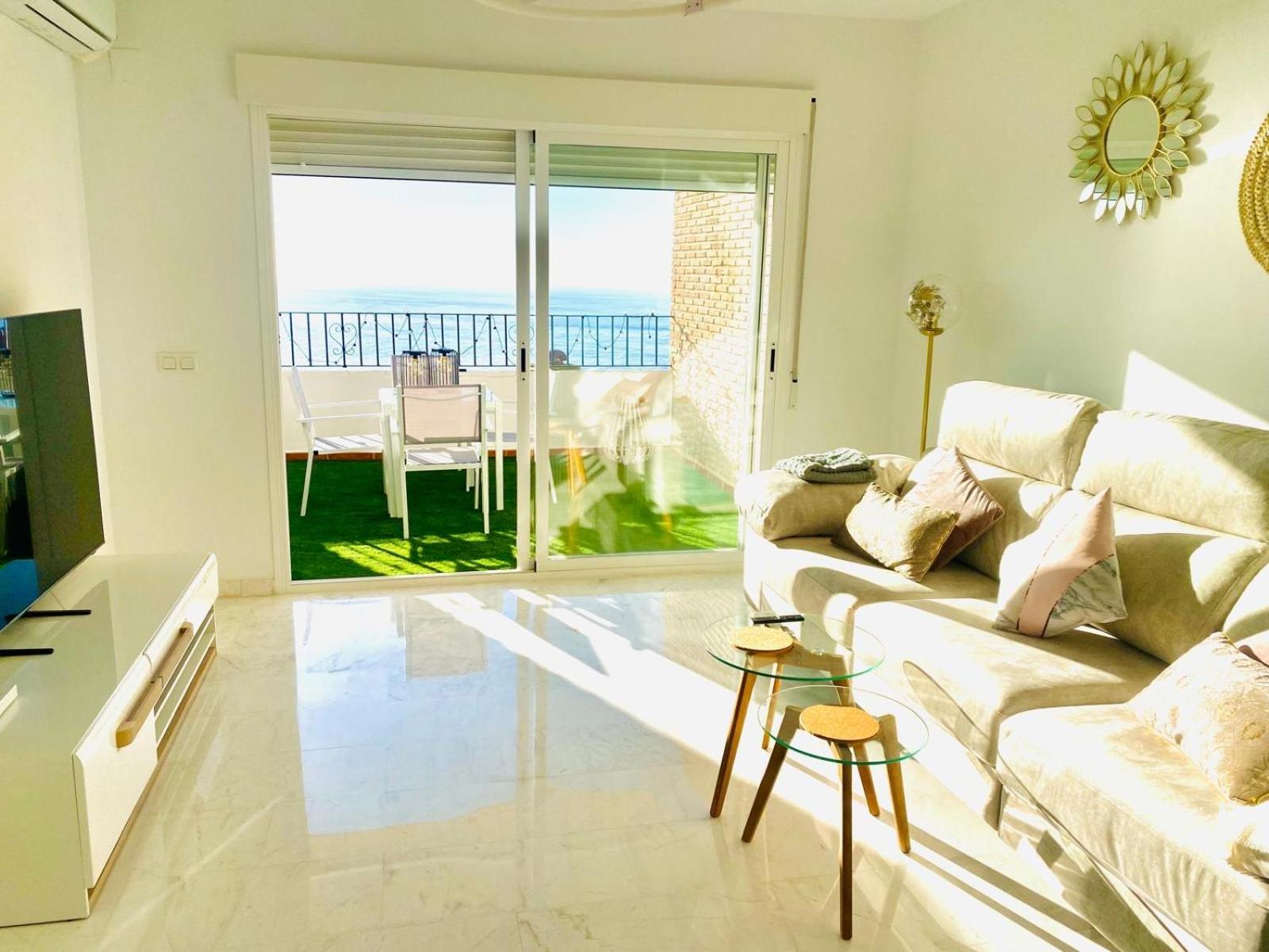 Jardines De Adnania En Marina Del Este Con Vistas Al Mar La Herradura  Bagian luar foto